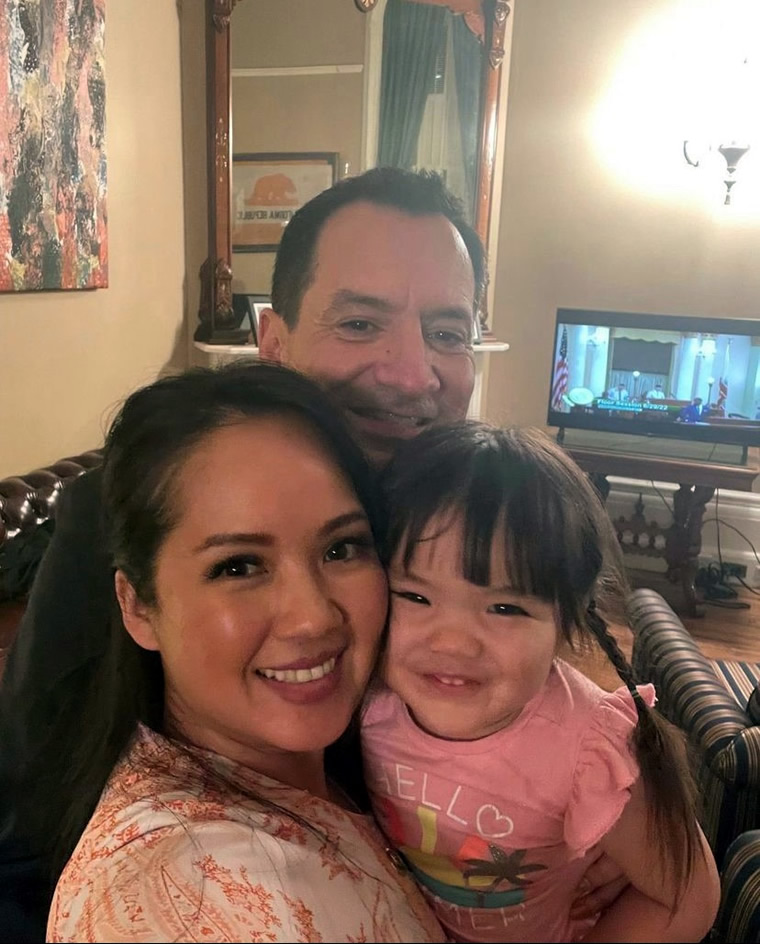 Speaker Rendon with wife and daughter