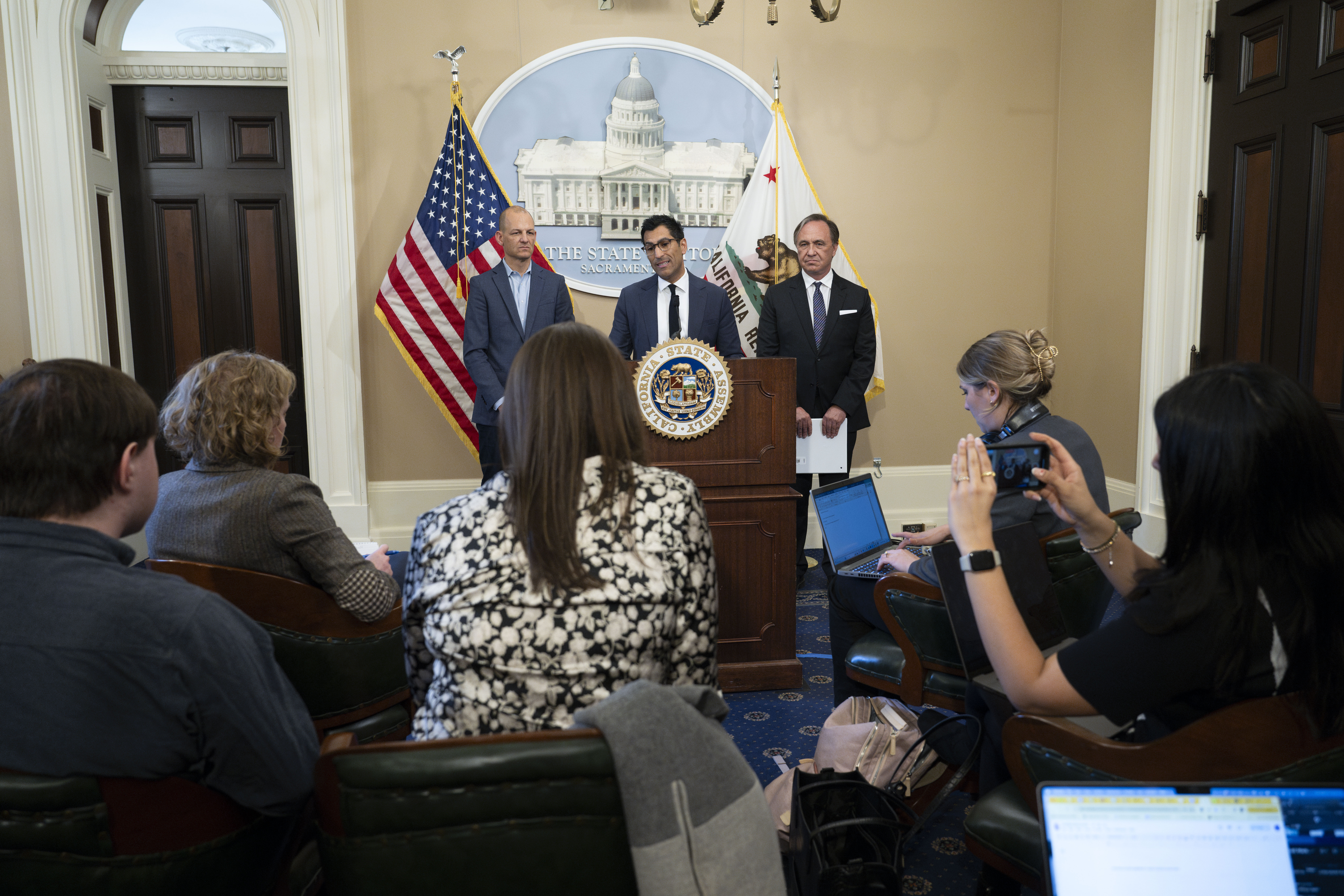 Speaker Rivas discusses retail theft legislation alongside Assemblymembers Rick Chavez Zbur and Kevin McCarty