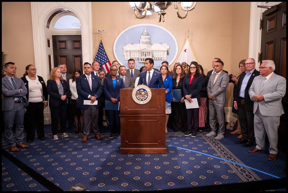 Speaker Robert Rivas and the LA County Delegation