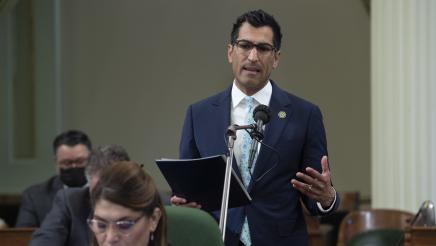 Asm. Robert Rivas speaking on HR 95