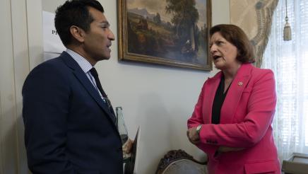Speaker Rivas talks with Senate President Pro Tem Toni Atkins