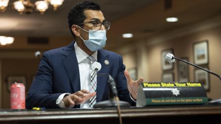Assemblymember Rivas presents AB 2043 to Assembly Labor Committee