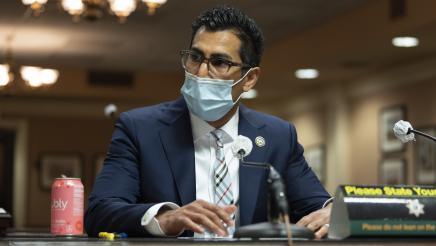 Assemblymember Rivas presents AB 2043 to Assembly Labor Committee